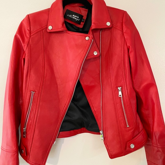 100% Real Leather Red Jacket - Picture 2 of 4